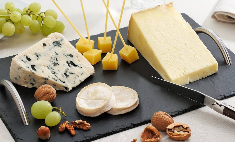 Savor a personalized cheese platter with TB Groupe knives!