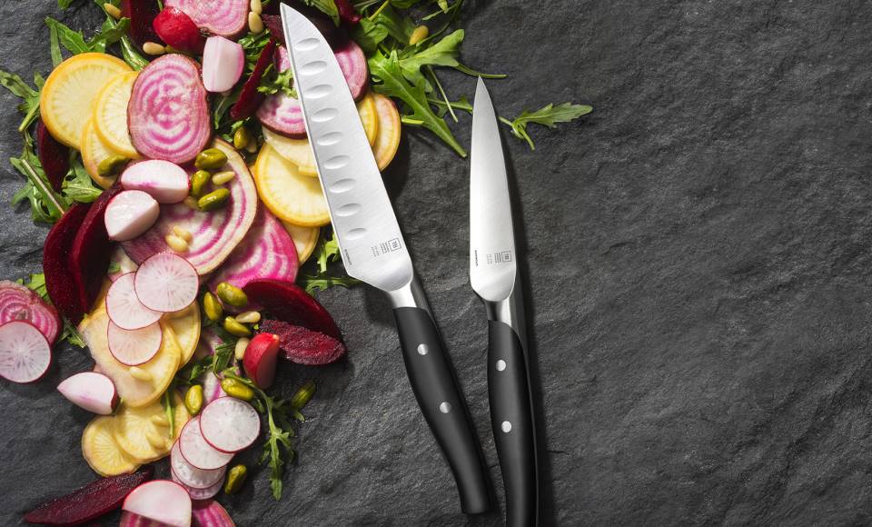 The 4 TB Groupe kitchen knives essential for preparing your culinary creations! 