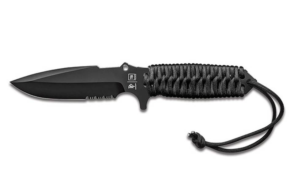 The high-end cutlery company from Thiers adds 2 premium outdoor military knives to its list of new items 