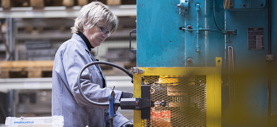 Fabrication des couteaux TB, haute coutellerie de Thiers